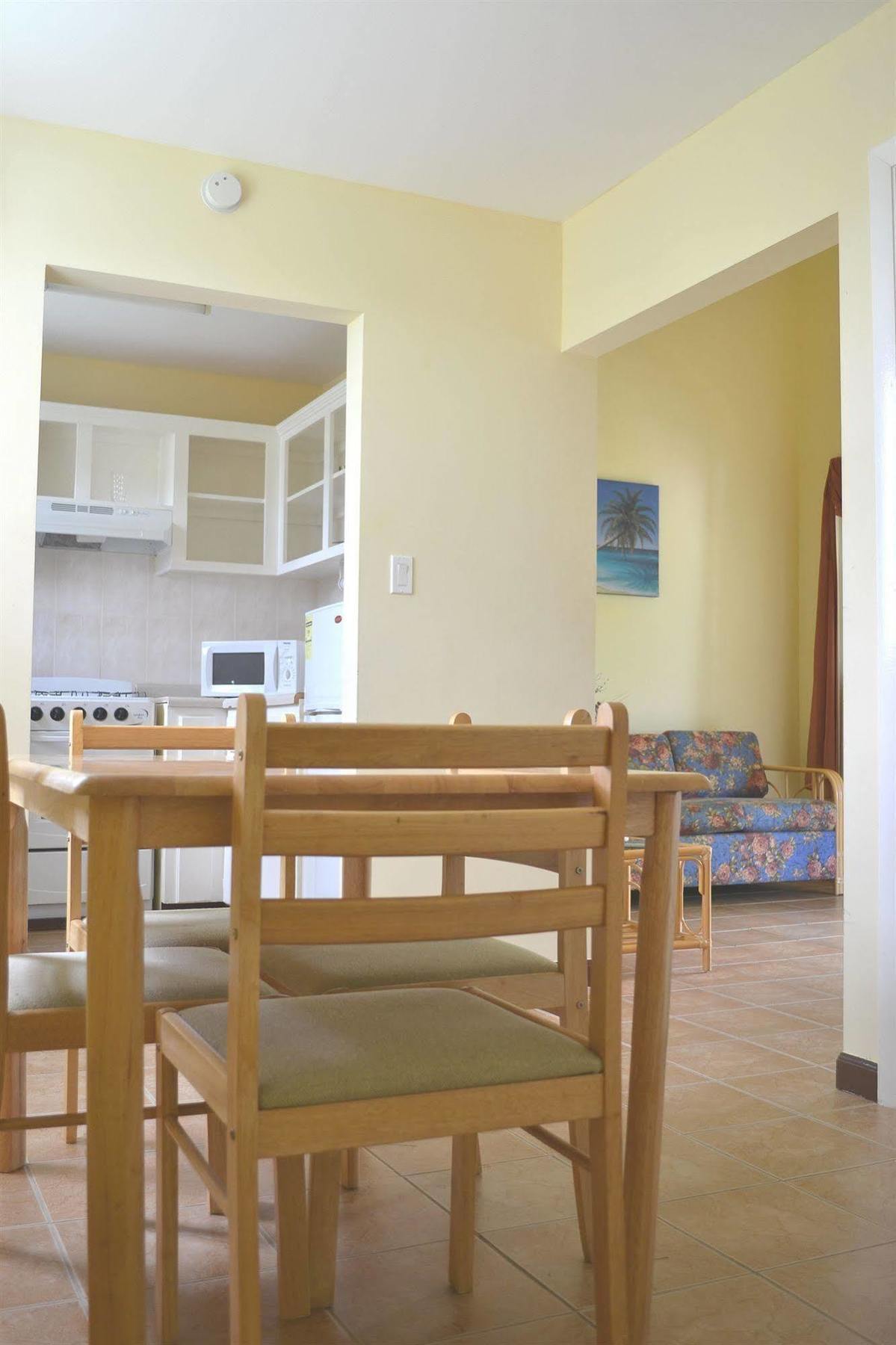 Paige Pond Country Inn St. John's Екстериор снимка